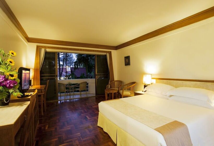 Safari Beach Hotel   Sha Extra Plus