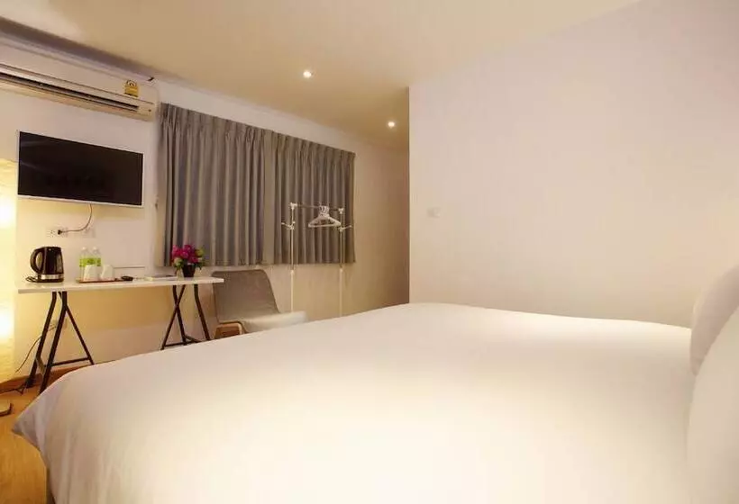 Safari Beach Hotel   Sha Extra Plus