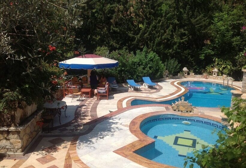 فندق Villa Symbola