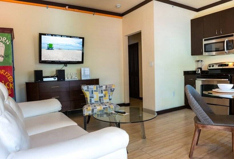 Tradewinds Apartment Hotel Miami Beach