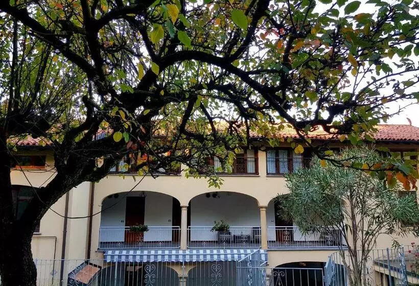 Aamiaismajoitus (B&B) Corte Picasass