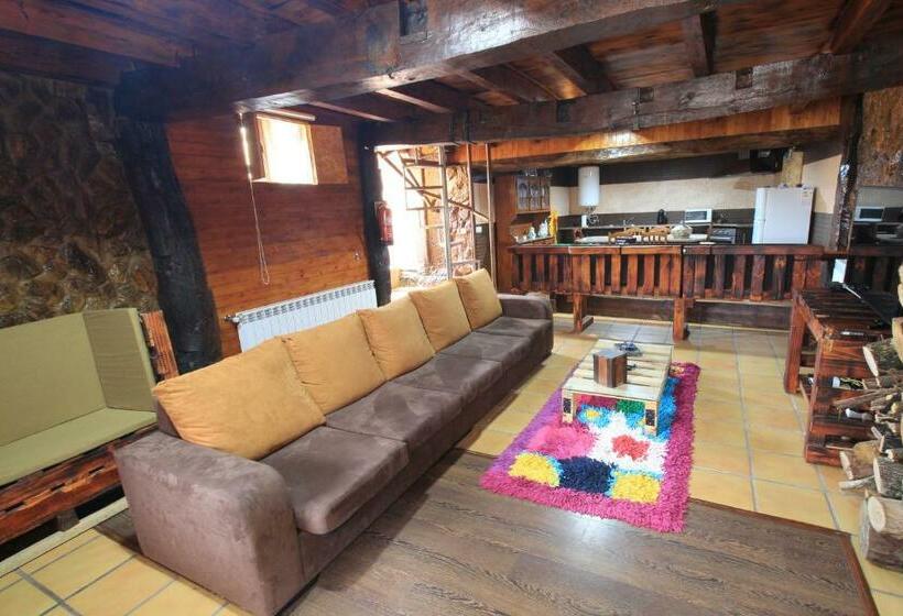 פנסיון Casa Viade