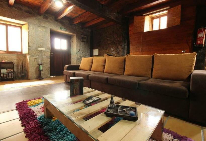 פנסיון Casa Viade