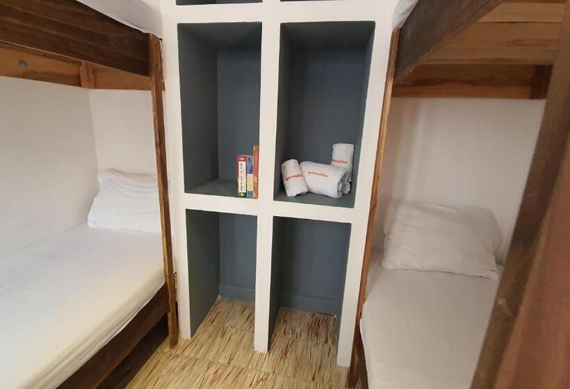 فندق صغير Base Camp México