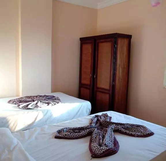 Almanara Hotel Marsa Matrouh