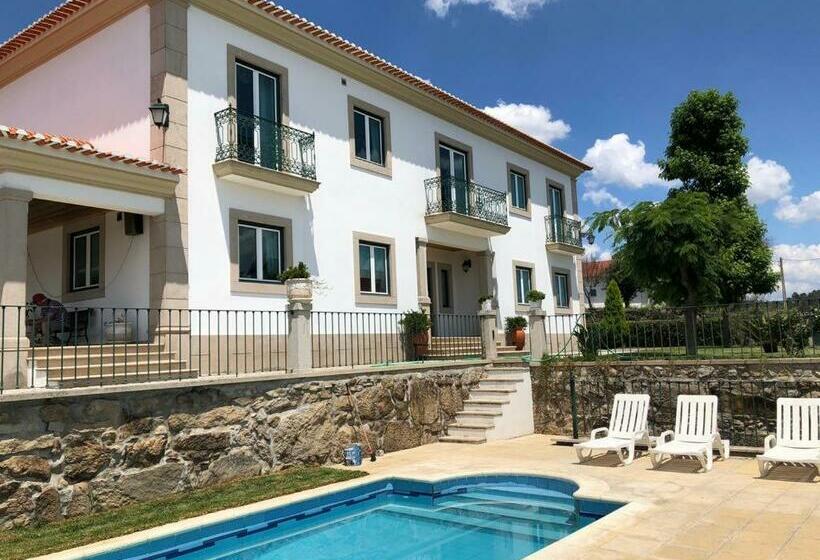 مبيت وإفطار Solar Da Serra Guesthouse