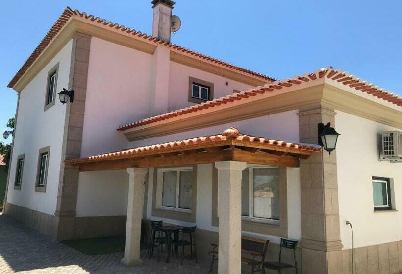 مبيت وإفطار Solar Da Serra Guesthouse