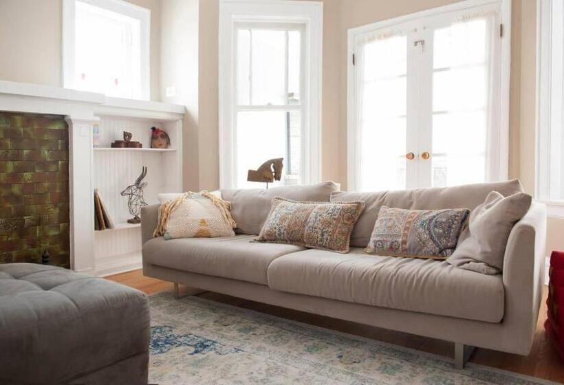 مبيت وإفطار The Greenleaf House