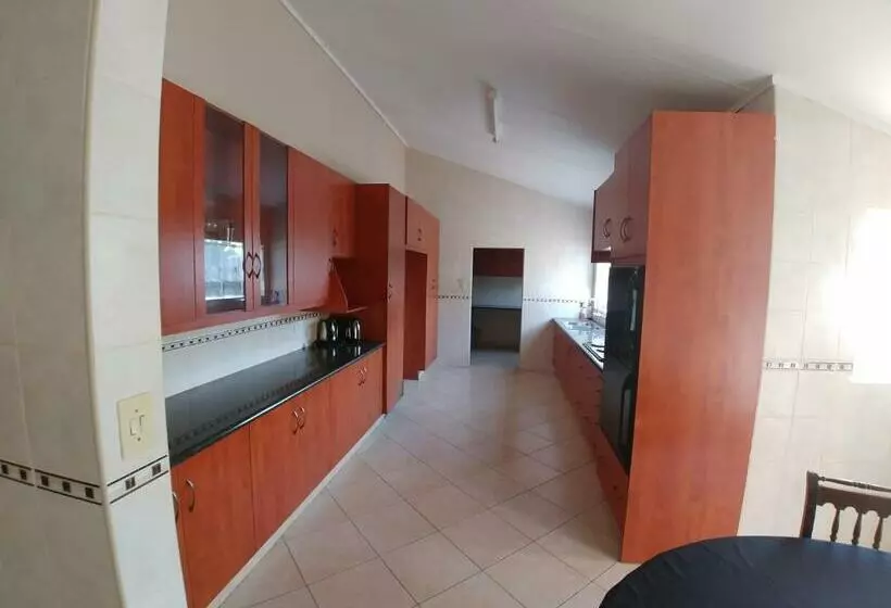 Majatalo 22 On Nicol