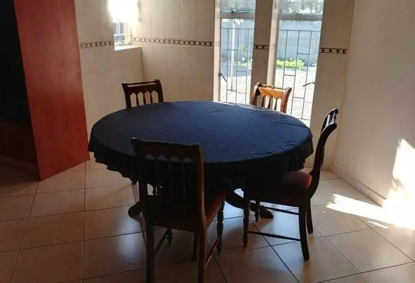 Majatalo 22 On Nicol