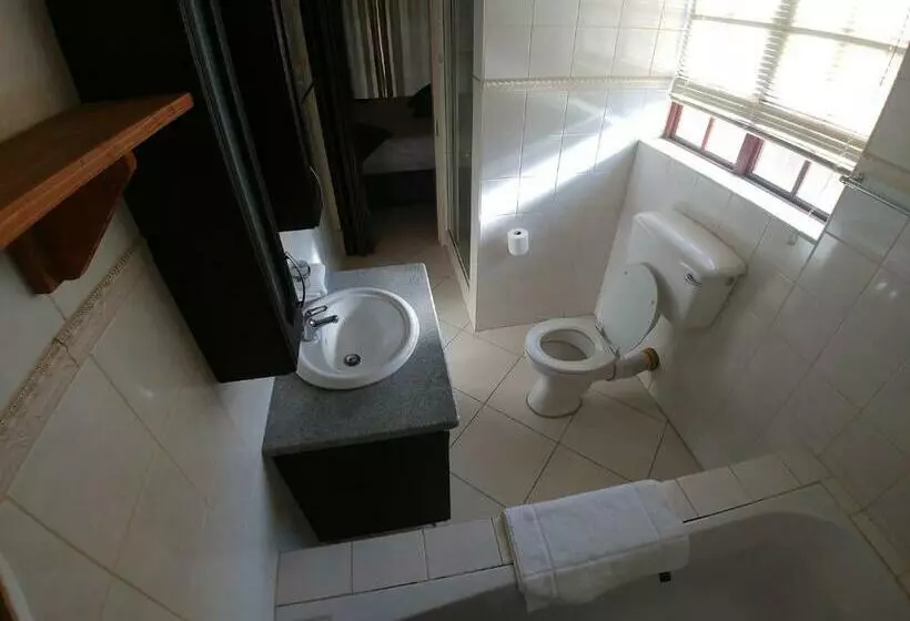 Majatalo 22 On Nicol