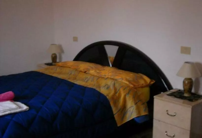 پانسیون Casa Aurora