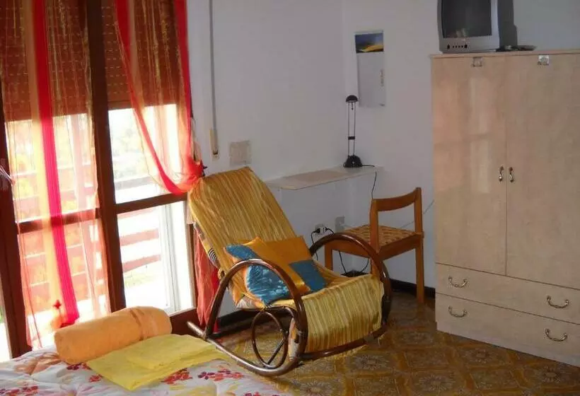 پانسیون Casa Aurora