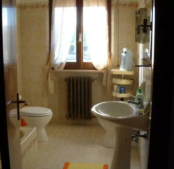 پانسیون Casa Aurora