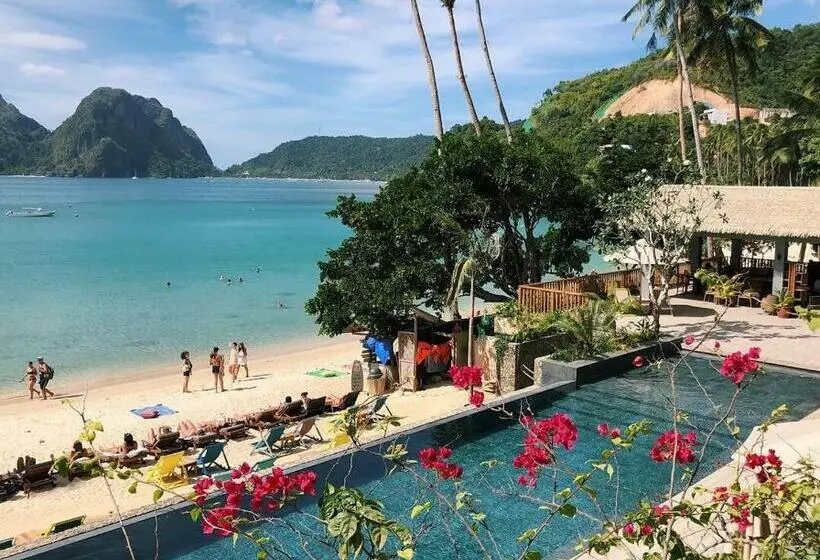 Lomakeskus Maremegmeg Beach Club