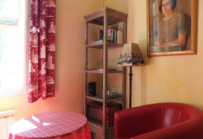 تختخواب و صبحانه Arles Bienvenue