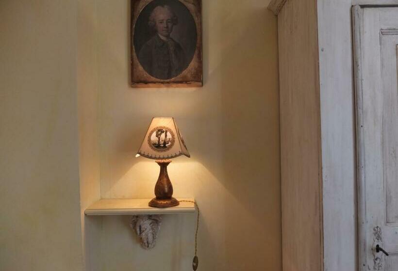 تختخواب و صبحانه Arles Bienvenue