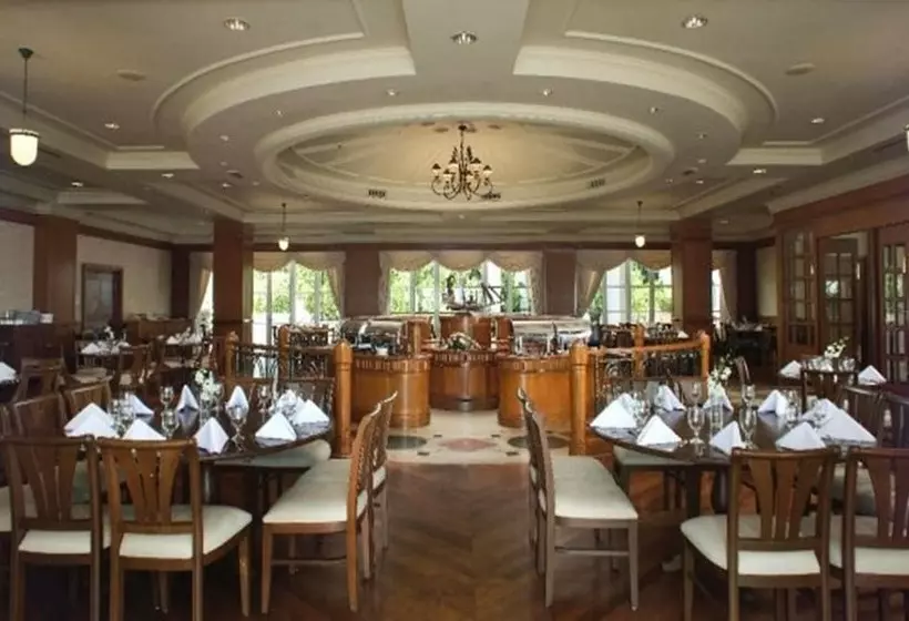 בית מלון כפרי Avillion Admiral Cove