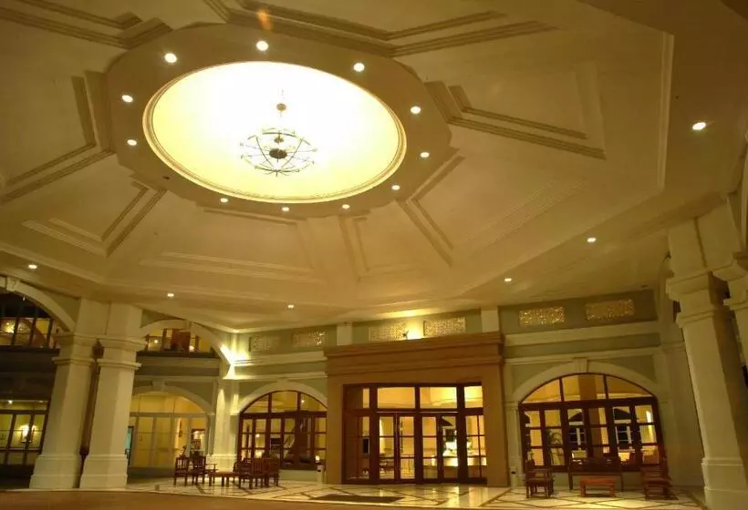 בית מלון כפרי Avillion Admiral Cove