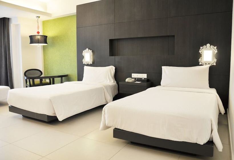 Hotel Avillion Admiral Cove