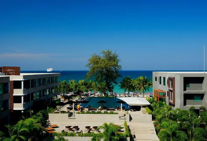 Hotel Blay Tong Beach Resort