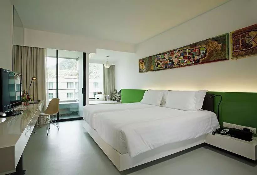 Hotel Blay Tong Beach Resort