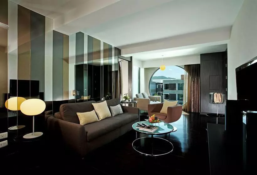 Hotel Blay Tong Beach Resort