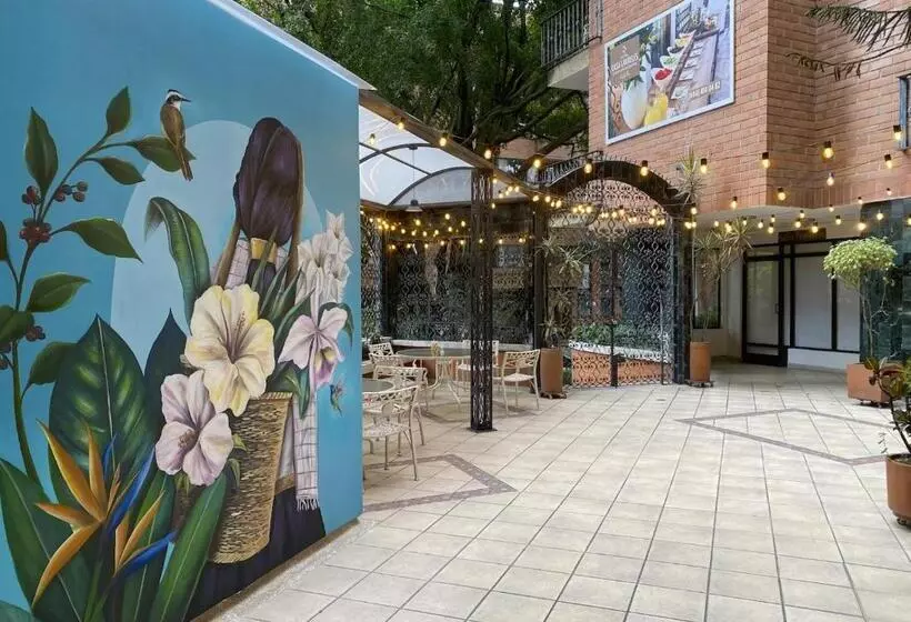 Solar Hotel Casa Laureles