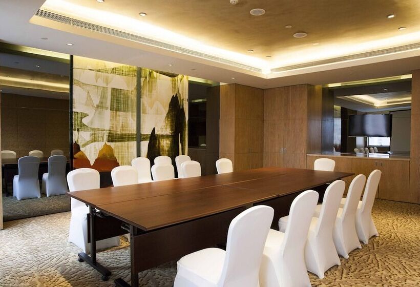 Crowne Plaza Beijing Chaoyang U Town, An Ihg Hotel   Within 30 Minutes To Forbidden City By Metro