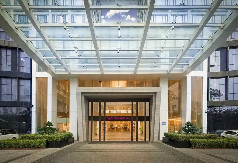 Hotel Crowne Plaza Shenzhen Longgang City Centre, An Ihg