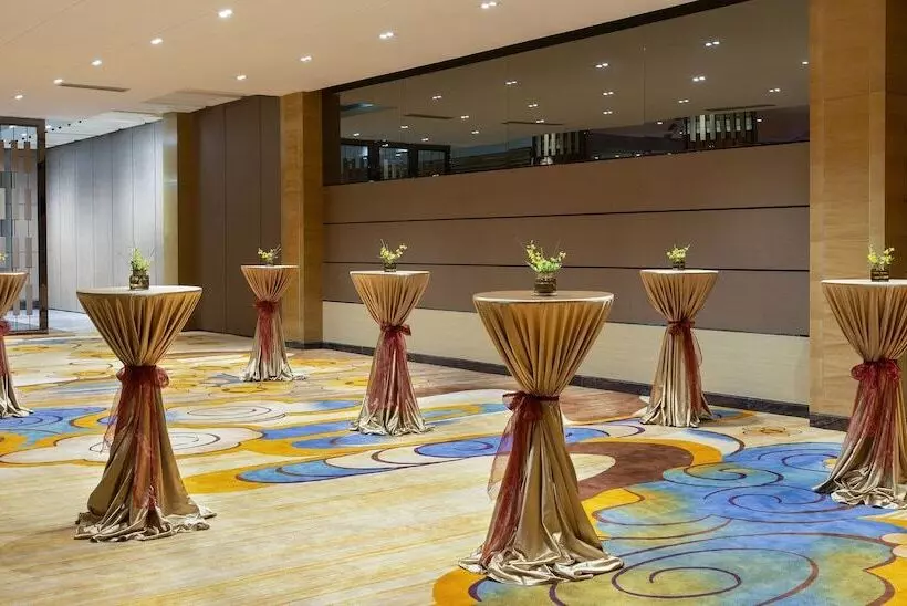 Hotel Crowne Plaza Shenzhen Longgang City Centre, An Ihg