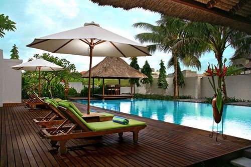 Grand Akhyati Villas