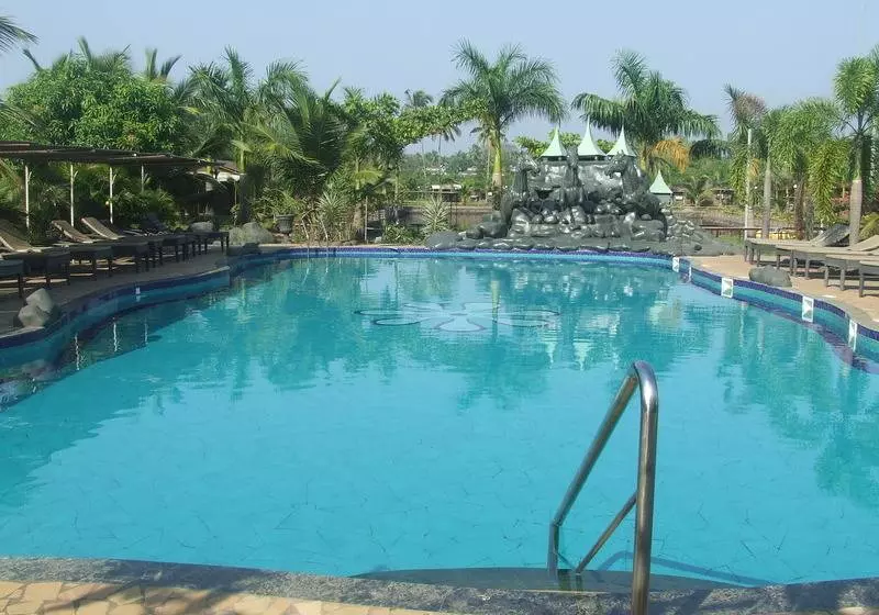 هتل Resort Primo Bom Terra Verde