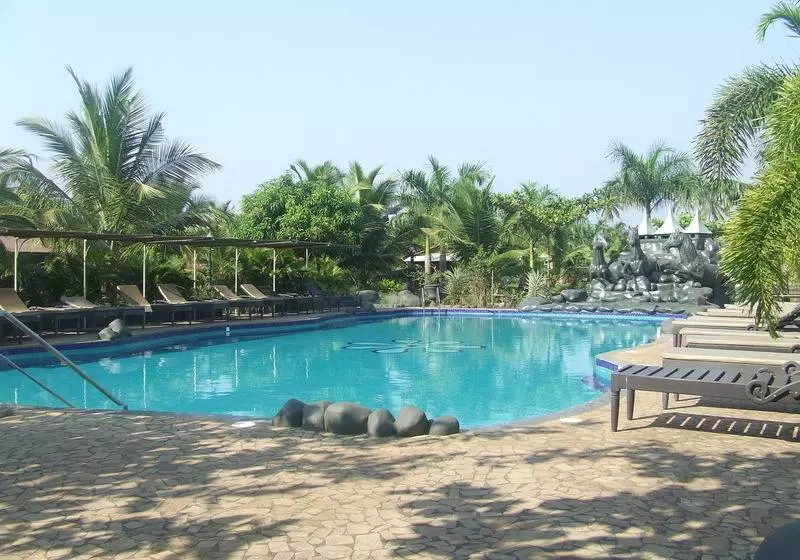 هتل Resort Primo Bom Terra Verde