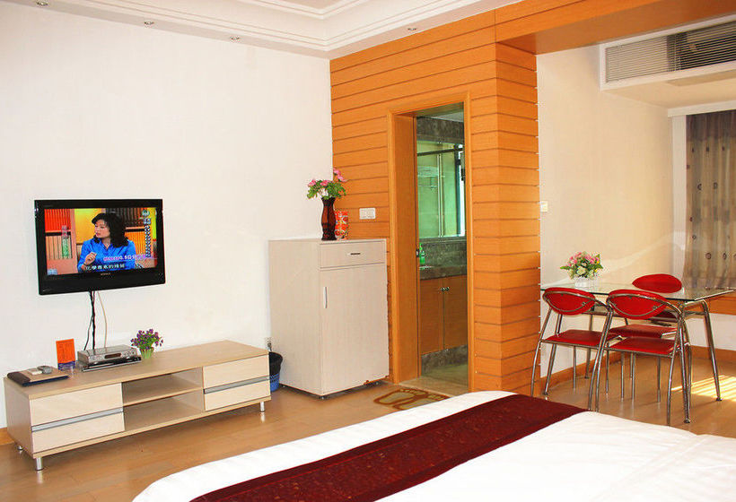 فندق She & He Service Apartment  Huifeng