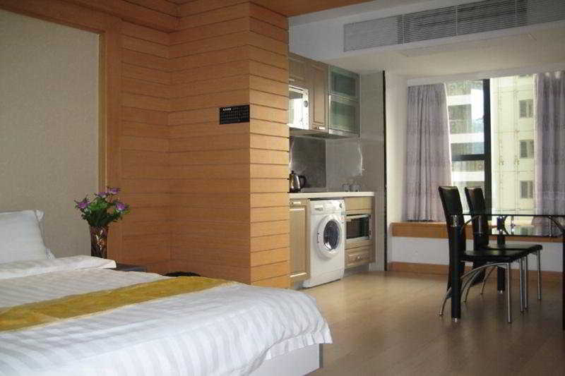 فندق She & He Service Apartment  Huifeng