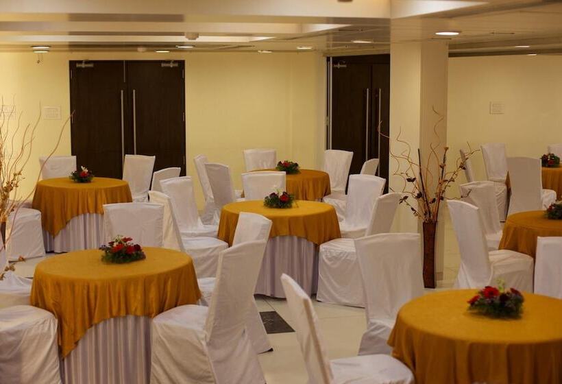 Hotel Shree Panchratna