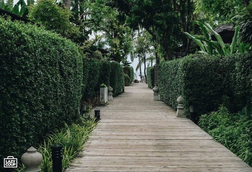 هتل Tango Luxe Beach Villa, Koh Samui