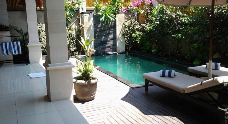 בית מלון כפרי The Beach House Resort