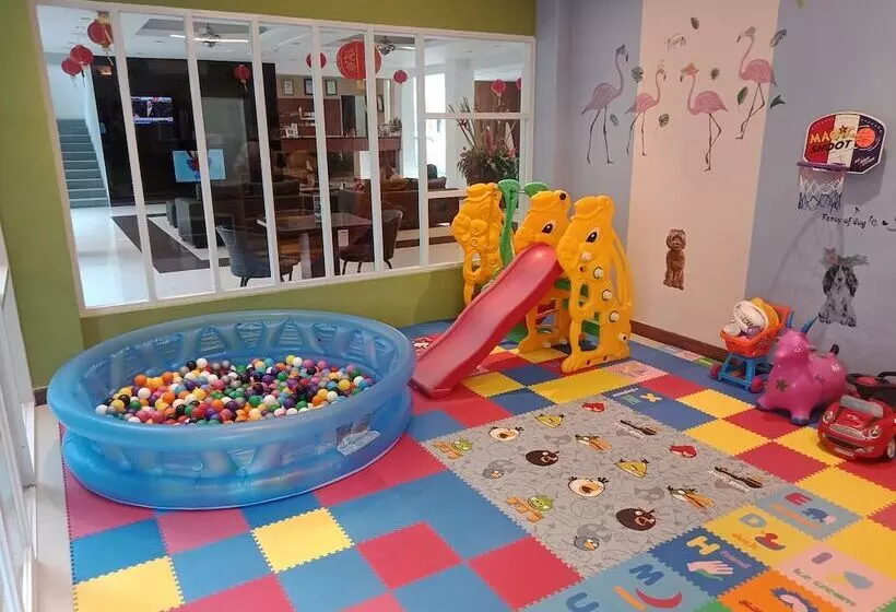 Otel Umalas Creek Villas