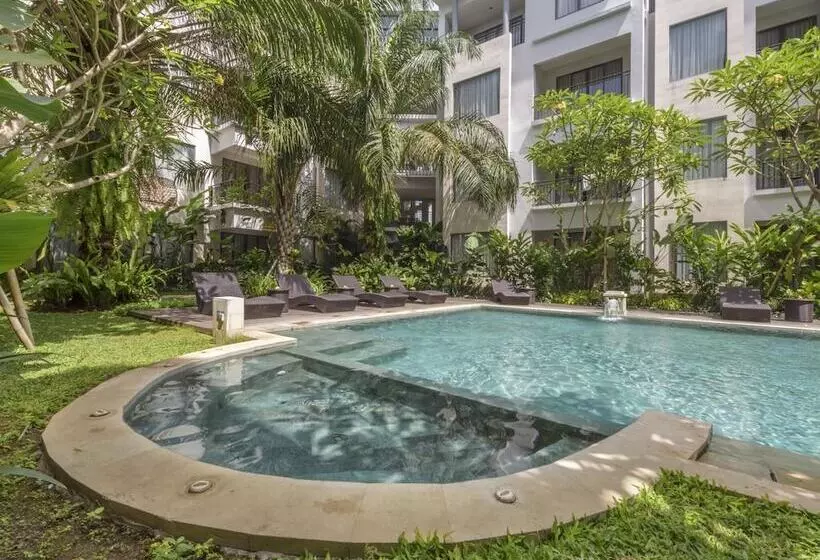 Otel Umalas Creek Villas