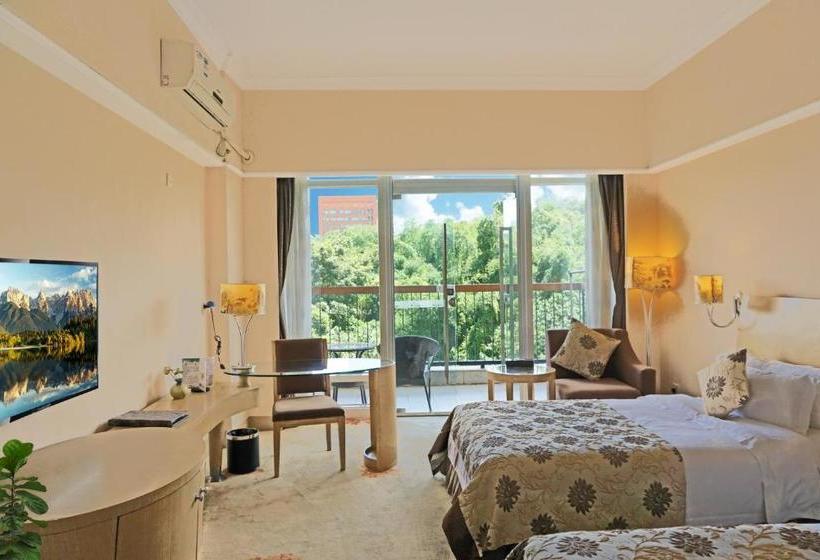 فندق University Town International