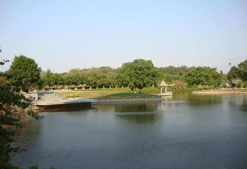 ホテル University Town International