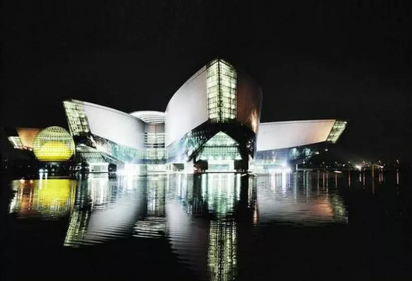 ホテル University Town International