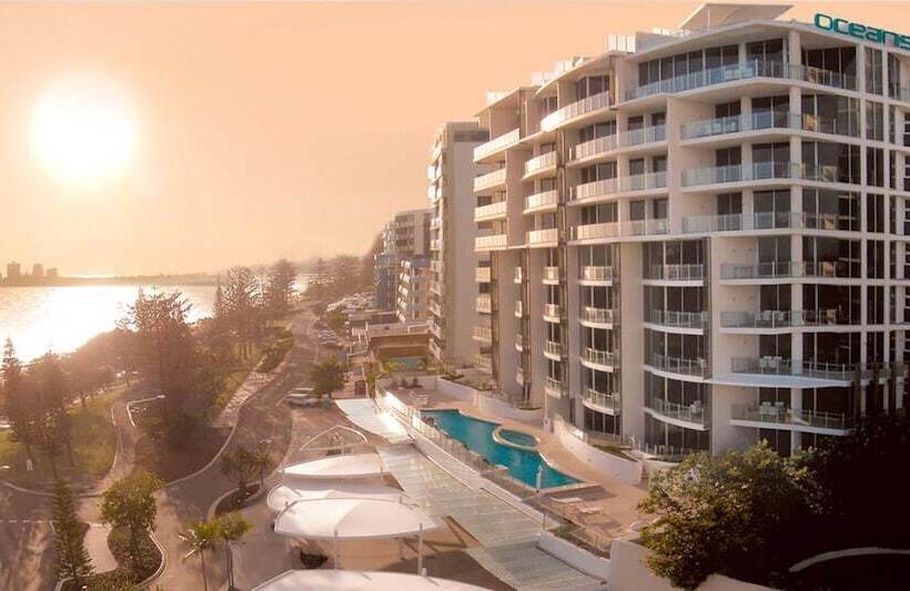 리조트 Oceans Mooloolaba