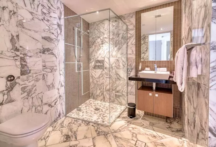 リゾートホテル Oceans Mooloolaba