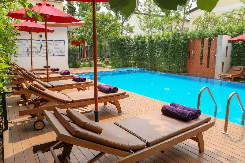 اقامتگاه Golden Sea Pattaya Sha Extra Plus