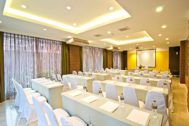 レジデンス Golden Sea Pattaya   Sha Extra Plus