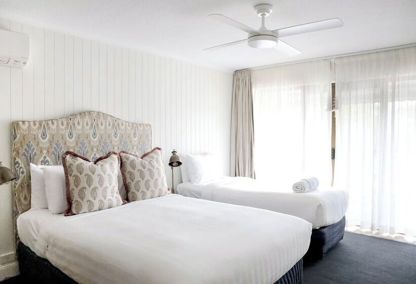 Resort The Lord Byron