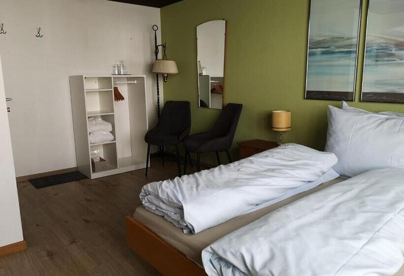 مبيت وإفطار Gasthaus Friedegg